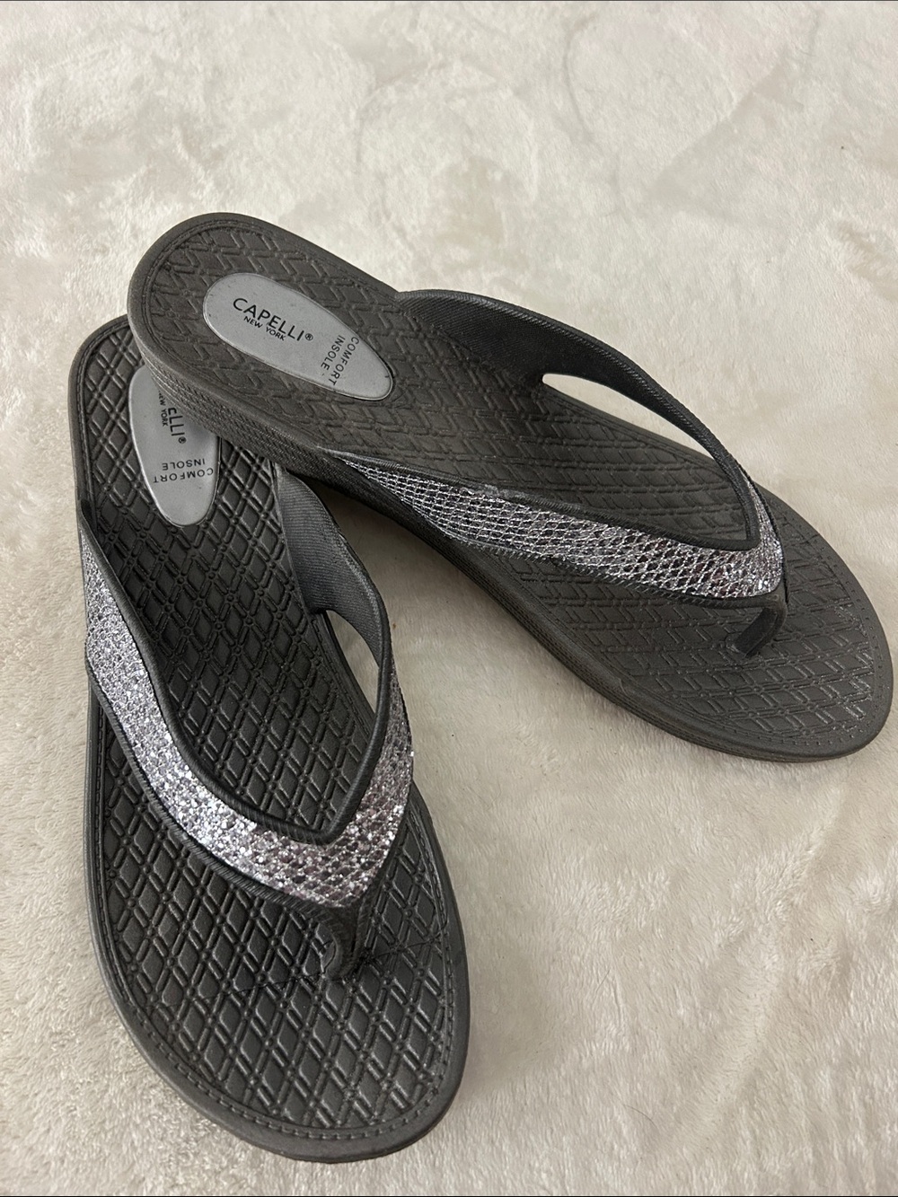 Capelli of New York Black Sandals with Silver Glitter Straps